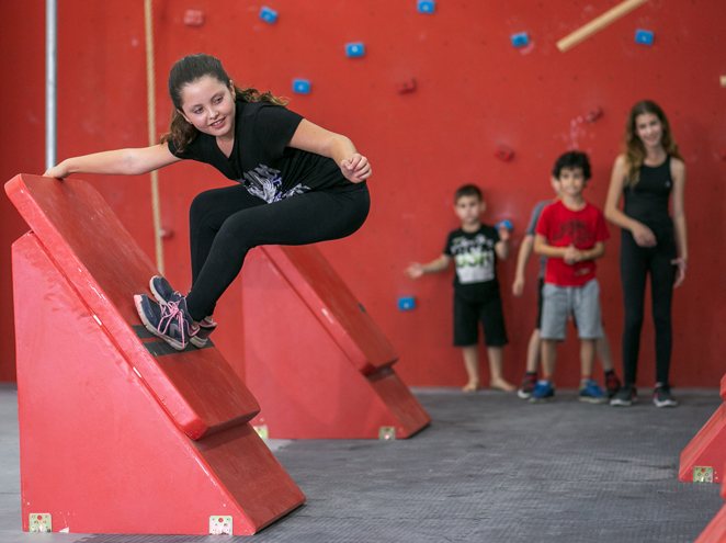 הגריזלי – חווית נינג'ה מאתגרת לילדים ולמבוגרים