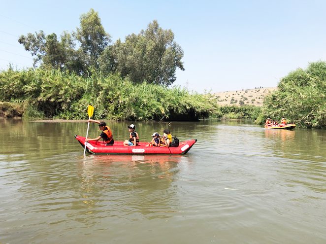 שייט קייקים באבוקייק בדרום הגולן