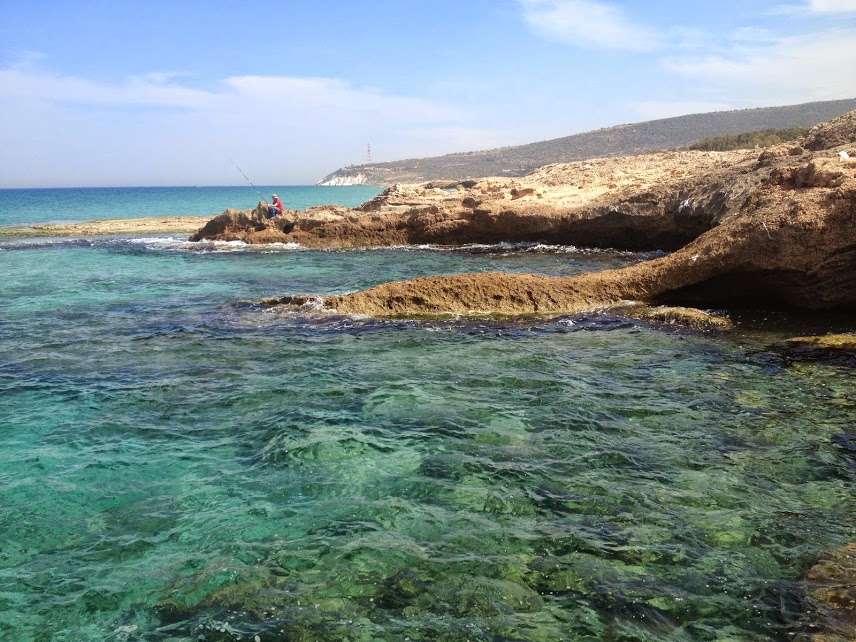 חוף אכזיב - לטייל בחוף היפה בישראל